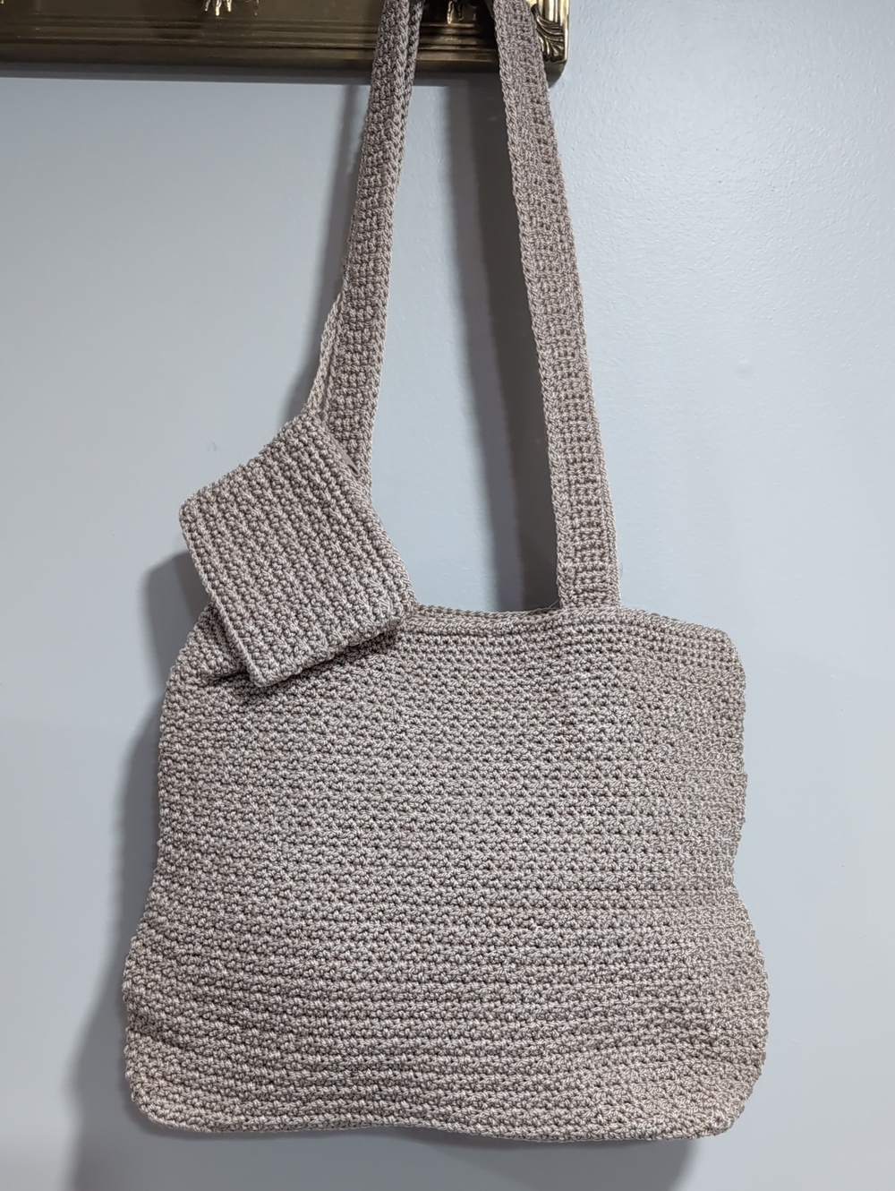 Sonoma Genuine Jean Company Beige Crochet Shoulder Bag/Tote with Mini Pouch.